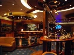 Grandeur of the Seas Schooner Bar picture