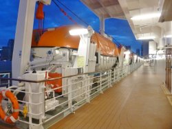 MSC Divina Exterior Promenade picture