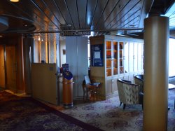 Grandeur of the Seas Library picture