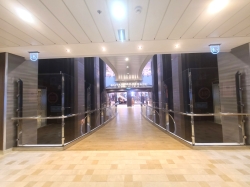 Harmony of the Seas Royal Promenade and Shops picture