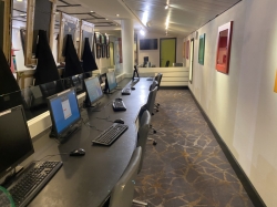 Norwegian Jade Internet Cafe picture