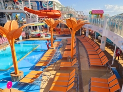 Utopia of the Seas Beach Pool picture