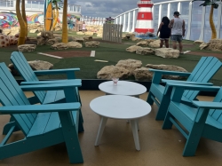 Symphony of the Seas Mini Golf picture