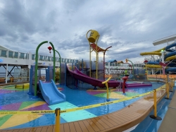 Utopia of the Seas Splashaway Bay picture