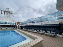 Discovery Princess Retreat Pool picture