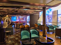 Symphony of the Seas Schooner Bar picture