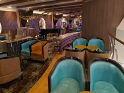 Symphony of the Seas Schooner Bar picture