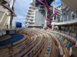 Symphony of the Seas Aqua Theater picture