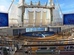 Symphony of the Seas Aqua Theater picture