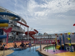 Utopia of the Seas Splashaway Bay picture