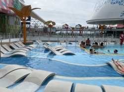 Utopia of the Seas Main Pool picture