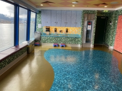 Norwegian Jewel Splash Academy picture