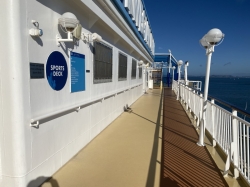 Norwegian Jewel Jogging Track picture