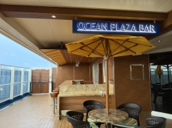 Ocean Plaza picture