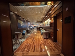 Explorer of the Seas Schooner Bar picture