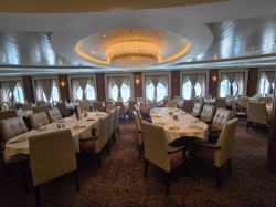 Oasis of the Seas Main Dining Room picture