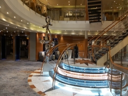 Seven Seas Voyager Atrium picture