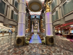 Freedom of the Seas Royal Promenade picture