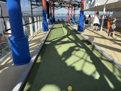 Mini-Golf picture