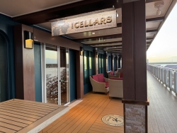 Norwegian Escape Cellars Wine Bar picture