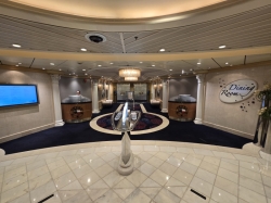 Mariner of the Seas Dining Room Top Level picture