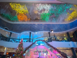 Norwegian Pearl Atrium picture