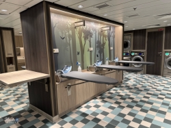 Disney Treasure Fairytale Fresh Laundry picture