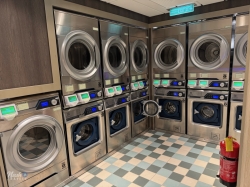 Disney Treasure Fairytale Fresh Laundry picture