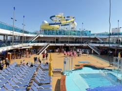 Carnival Dream Waves Pool picture