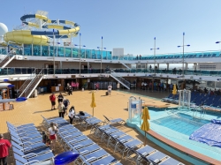 Carnival Dream Waves Pool picture