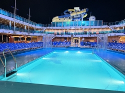 Carnival Dream Waves Pool picture