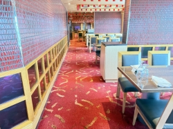 Carnival Dream Scarlett Restaurant picture