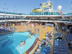 Carnival Dream Waves Pool picture