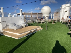 Norwegian Bliss Horizon Park picture