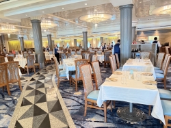 Disney Magic Lumieres picture Uploaded in 2025 Photo courtesy of Scott Weinfeld. Disney Magic Lumieres picture