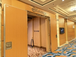 Disney Magic D Lounge picture