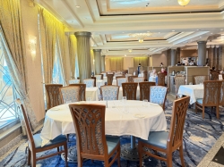 Disney Magic Lumieres picture Uploaded in 2025 Photo courtesy of Scott Weinfeld. Disney Magic Lumieres picture