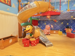 Disney Magic Oceaneer Club picture