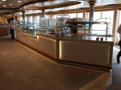 Grand Princess Horizon Court picture