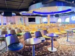Disney Magic D Lounge picture