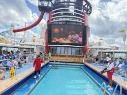 Disney Magic Goofys Pool picture
