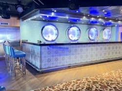 Disney Magic D Lounge picture