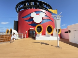 Disney Magic Vibe Teen Club picture