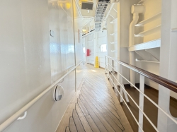 Disney Magic Outer Promenade picture