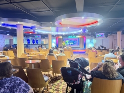 Disney Magic D Lounge picture
