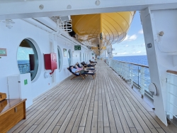 Disney Magic Outer Promenade picture