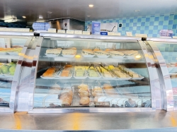 Daisys De-Lites picture