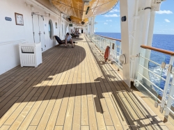 Disney Magic Outer Promenade picture