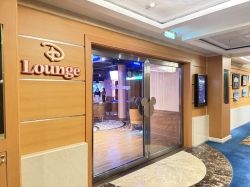 Disney Magic D Lounge picture