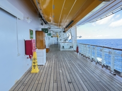 Disney Magic Outer Promenade picture